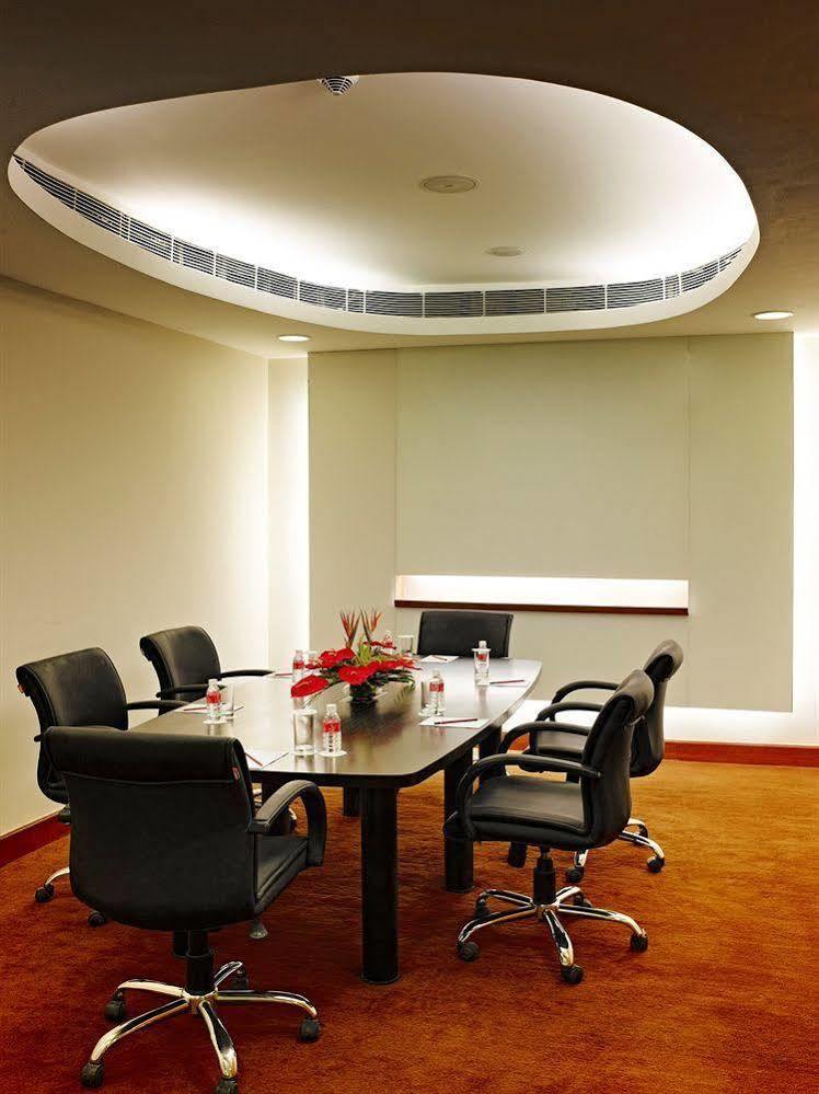 Radisson Blu Hotel Rudrapur מראה חיצוני תמונה
